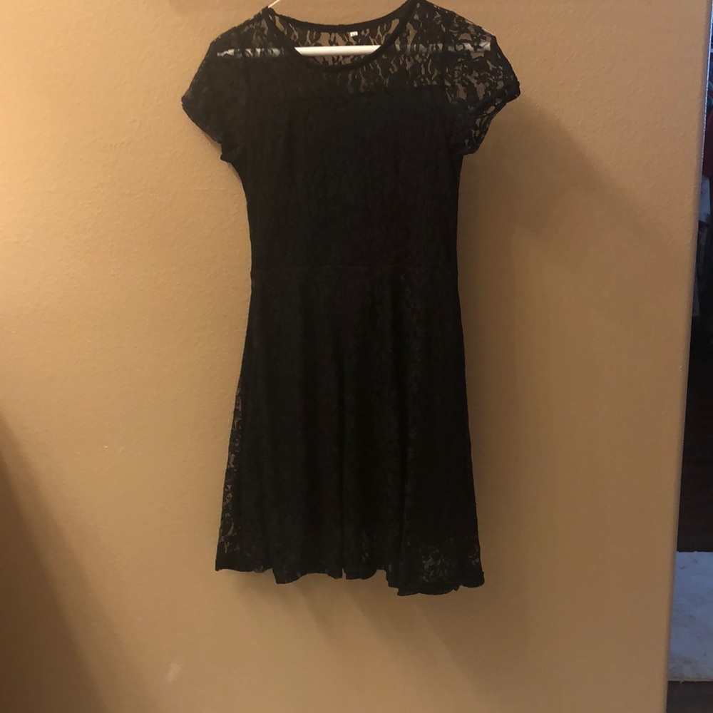 Black lace dress